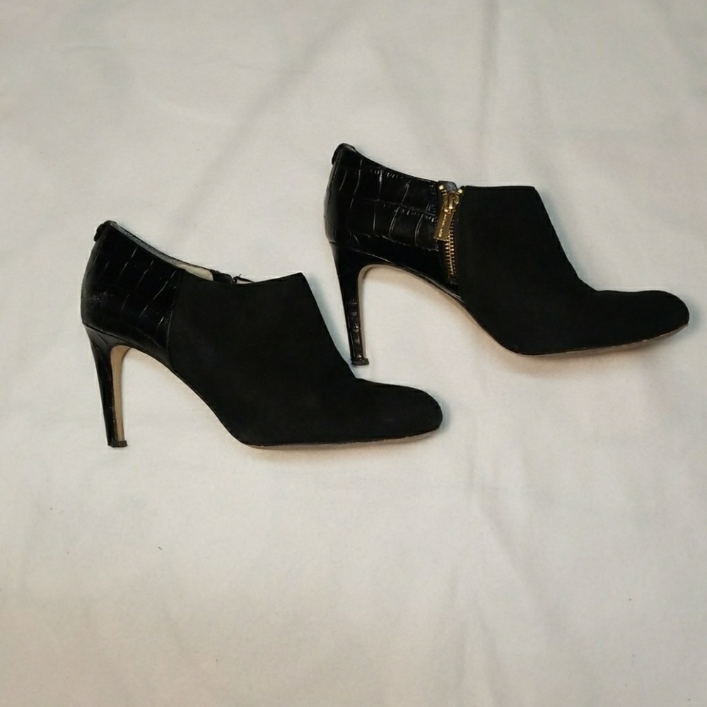🌺Michael Kors Black Suede/Leather Ankle Boot🌺